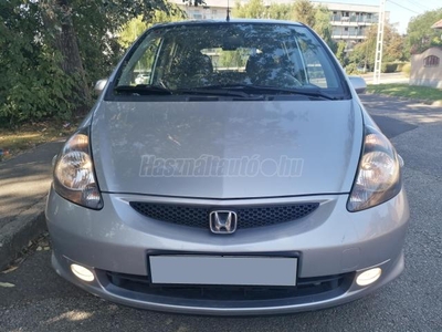 HONDA JAZZ 1.2 S My. 2005 127.662 km / szervizkönyv / nagyon szép. megkímélt / kis fogyasztás / megbízható