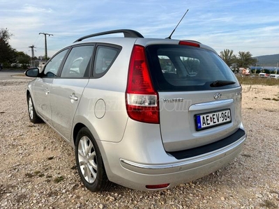 HYUNDAI I30 CW 1.6 DOHC Comfort EURO2008