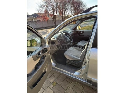 HYUNDAI SANTA FE 2.0 CRDi Premium VGT 4WD