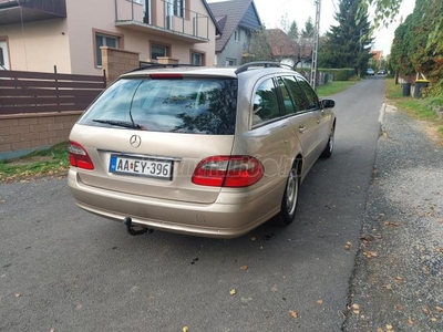 MERCEDES-BENZ E 220 T CDI Classic (Automata)