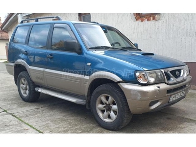 NISSAN TERRANO II 2.7 TDI Elegance