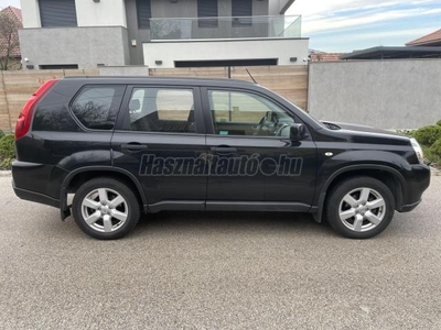 NISSAN X-TRAIL 2.0 dCi LE /2.Tulaj/Garantált KM/Végig szervizelt!/ Törésmentes!/2/4 kerék!