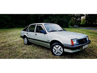 OPEL ASCONA C 1.3 GLS (Berlina)