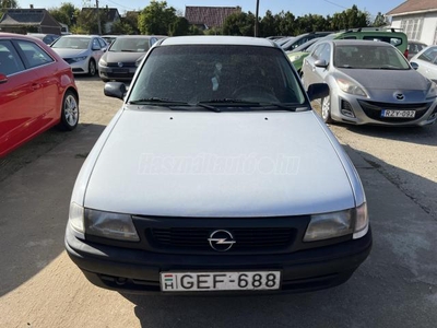 OPEL ASTRA F 1.6 16V GLS