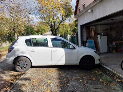 OPEL ASTRA H 1.6 Classic III