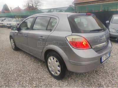 OPEL ASTRA H 1.6 Elegance EREDETI 136000KM. SZERVIZKÖNYVVEL. ROZSDAMENTES. ÁR FRISS MŰSZAKIVAL NÉVRE ÍRVA