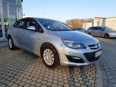 OPEL ASTRA J Sedan 1.4 T Enjoy Mo-i 1 Tulaj ! 35.000 KM ! GYÁRI GARANCIA 2024.03. HÓ-IG