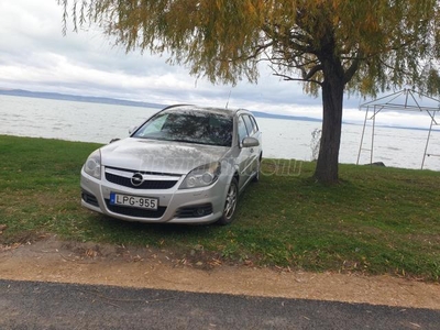 OPEL VECTRA C 1.9 CDTI Elegance