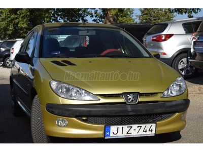 PEUGEOT 206 1.1 Look