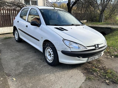 PEUGEOT 206 1.1 Profil