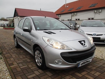 PEUGEOT 206+ 1.4 Generation MEGKÍMÉLT ÁLLAPOT 122-EZER KM !