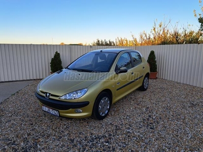 PEUGEOT 206 1.4 Husky