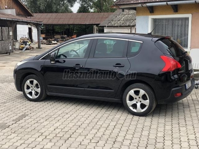 PEUGEOT 3008 1.6 HDi Confort Pack