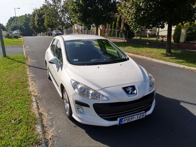 PEUGEOT 308 1.6 HDi Confort Pack 1 Év Garanciával