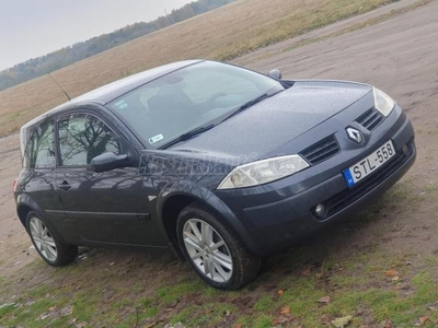 RENAULT MEGANE 1.5 dCi Dynamique Nagyszerviz után.Magas felszereltség. tempomat