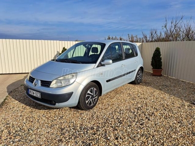 RENAULT SCENIC Grand Scénic 1.5 dCi Dynamique