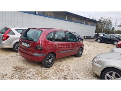 RENAULT SCENIC Mégane Scénic 1.4 16V Kaleido