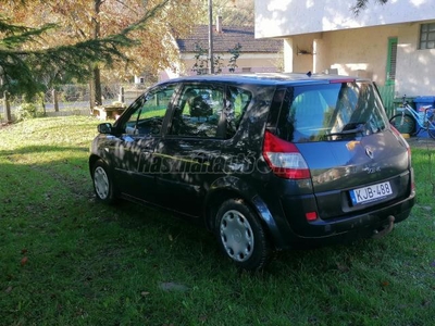 RENAULT SCENIC Scénic 1.5 dCi Expression