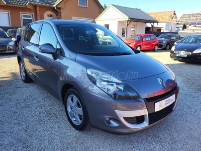 RENAULT SCENIC Scénic 1.6 16V Dynamique Garantált 158eKM. Vezetett szervízkönyv. Gyári állapot