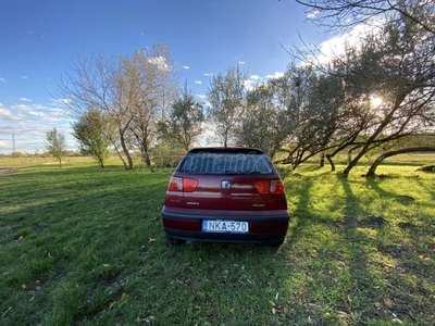 SEAT IBIZA 1.4 Select