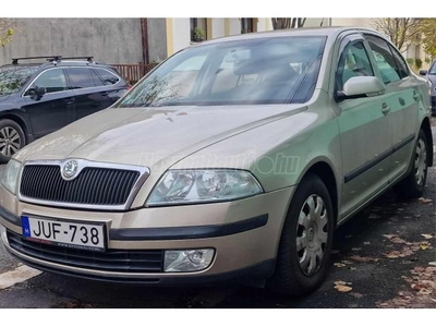 SKODA OCTAVIA 1.6 Ambiente