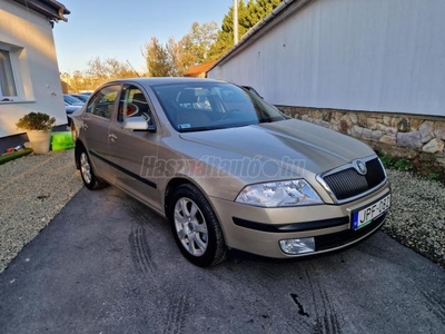 SKODA OCTAVIA 1.9 PD TDi Elegance DSG 1. tulaj! 205.000 km!