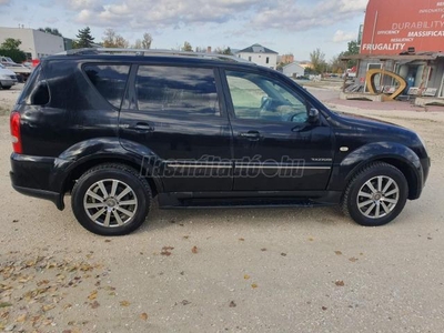 SSANGYONG REXTON 2.7 270 XVT Premium (Automata)