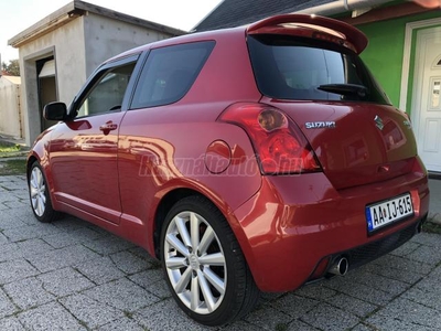 SUZUKI SWIFT 1.6 SPORT Navigátor Megkímélt! Navi! Ülésfűtés! Digit. Klíma!