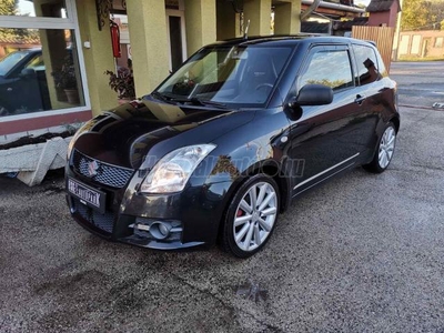 SUZUKI SWIFT 1.6 SPORT SZERVÍZKÖNYV.DIGIT KLÍMA.ÜLÉSFŰTÉS