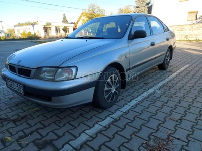 TOYOTA CARINA Carina-E 1.6 XLi