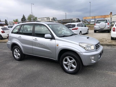 TOYOTA RAV 4 Rav4 2.0 D-4D 4x4 Olasz-rozsdamentes!!!