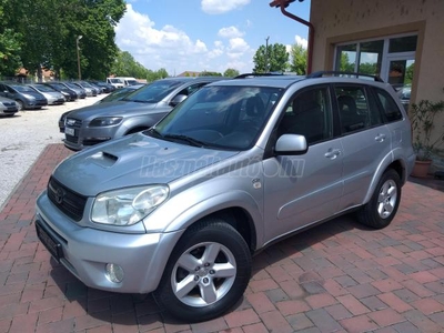 TOYOTA RAV 4 Rav4 2.0 D 4x4 Sol