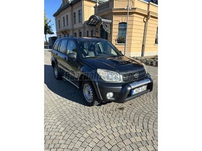 TOYOTA RAV 4 Rav4 2.0 D 4x4 Sol