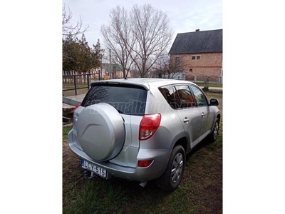 TOYOTA RAV 4 Rav4 2.2 D-4D 4x4 Sol Plus