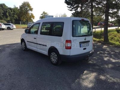 VOLKSWAGEN CADDY 1.4 Premier