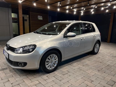 VOLKSWAGEN GOLF VI 1.6 TDi Highline