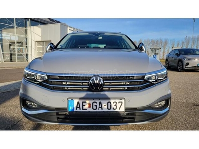 VOLKSWAGEN PASSAT ALLTRACK 2.0 TDI 4Motion DSG 200 LE / MOONSTONE SZÜRKE / EGYEDI MAGAS EXTRAFELSZERELTSÉGGEL!