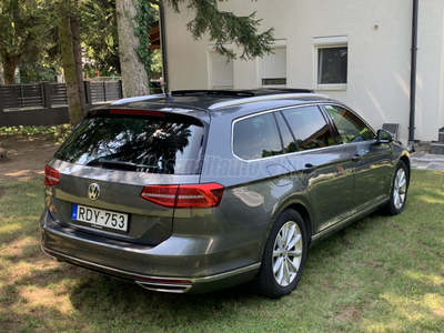 VOLKSWAGEN PASSAT VIII Variant 2.0 TDI BMT Highline DSG R-line. Szerviz könyv. Digitális kijelző! Panoráma tető