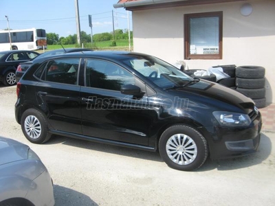 VOLKSWAGEN POLO 1.2 70 Trendline