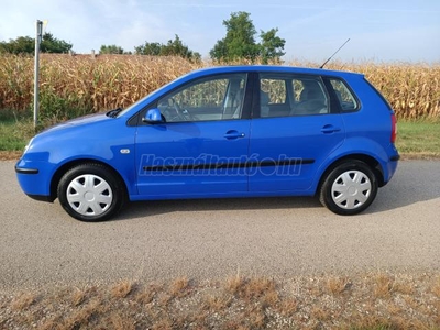 VOLKSWAGEN POLO 1.4 75 Comfortline Tetőablak. Bepített gyereküls.Friss szervíz s vizsga