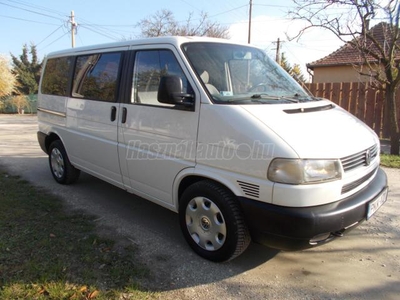 VOLKSWAGEN TRANSPORTER T4 Caravelle 2.5 Comfortline (Automata) Kitűnő állapot.Tempomat.vonóhorog.334000km!