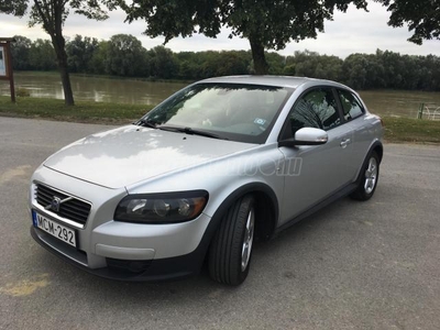 VOLVO C30 1.6 D DRIVe Momentum