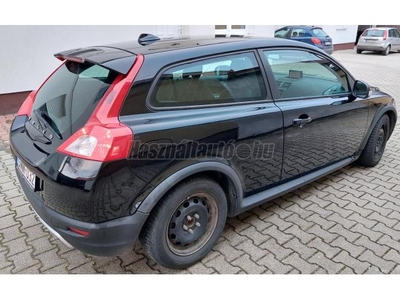 VOLVO C30 1.6 D DRIVe Momentum