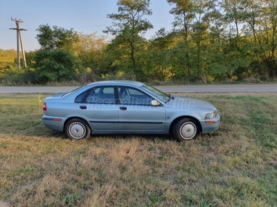 VOLVO S40 2.0 Classic (Limited) Magyarországon forgalomba helyezett. második tulajdonostól