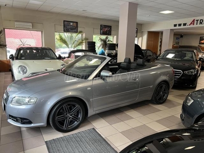 AUDI A4 CABRIO 3.0 TDI DPF quattro Tiptronic ic S-LINE