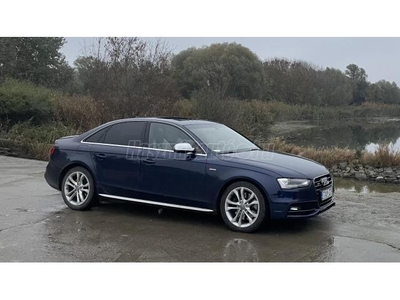 AUDI S4 3.0 V6 TFSI quattro S-tronic