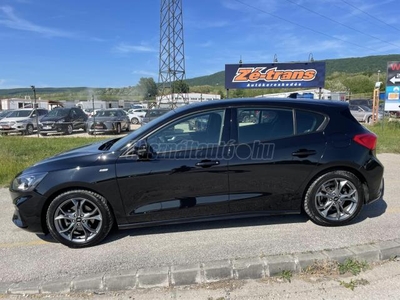 FORD FOCUS 1.5 TDCI ST-line (Automata)