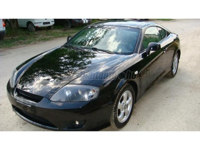 HYUNDAI COUPE 1.6i