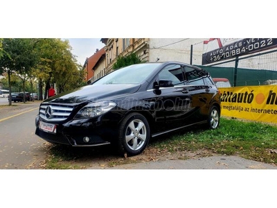 MERCEDES-BENZ B 180 BlueEFFICIENCY EURO5 75 e km!!!!!.NAVIGÁCIÓ.ülésfűtés.multi kormány