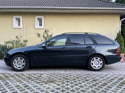 MERCEDES-BENZ C 220 CDI Classic (Automata)